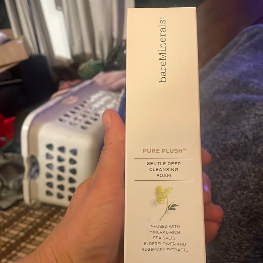 Bare minerals (5)